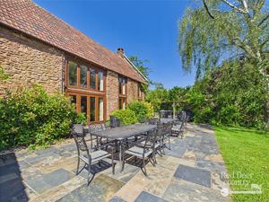 Patio- click for photo gallery